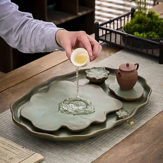 Close-up of ceramic leaf tea tray texture