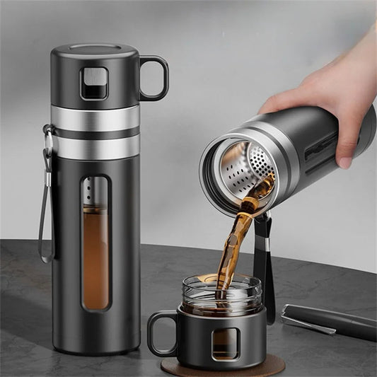 520ml glass tea infuser bottle with blue silicone lid, front view