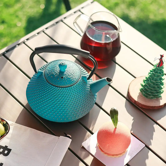 Japanese cast iron teapot in turquoise blue, 780ml