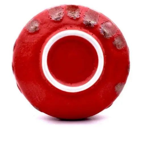 Bottom of Japanese red tea bowl