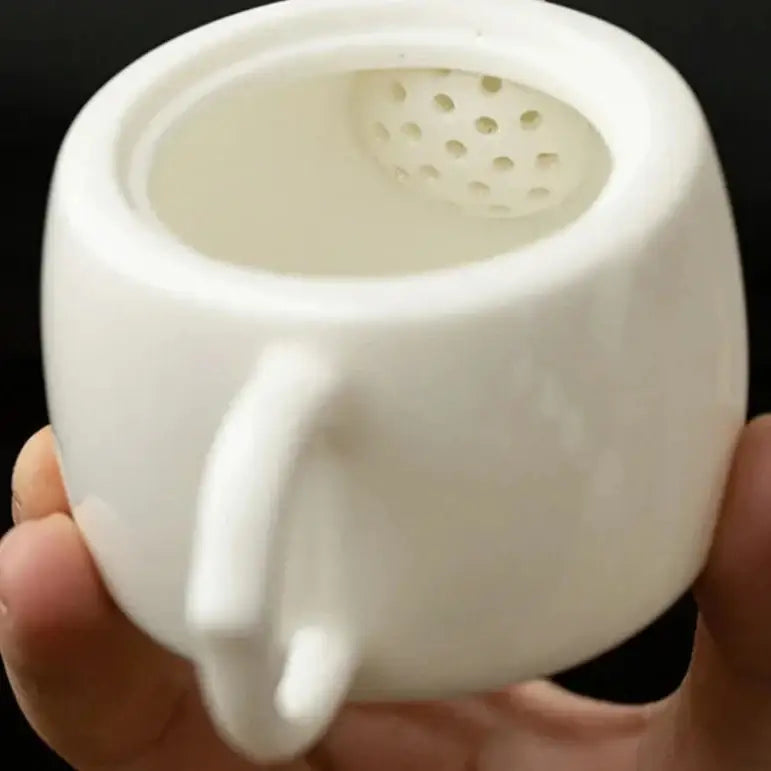 Handcrafted mini teapot in porcelain, elegant design