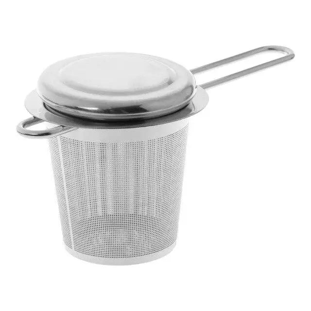 stainless-steel-tea-strainer-with-ergonomic-handle-gold-or-silver Silver