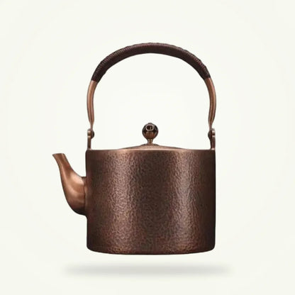 Antique copper tea kettle 2000ml handcrafted for gas stove, packshot on plain background