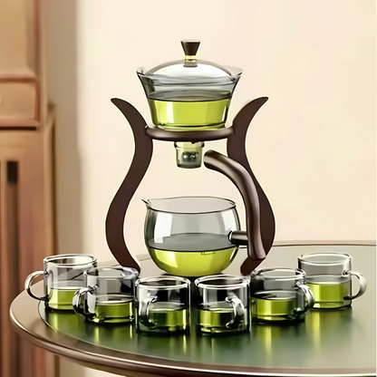 Borosilicate glass teapot with stainless steel infuser basket inside
