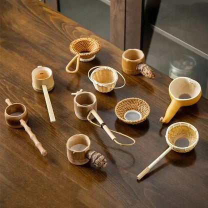 Bamboo tea strainer with loose leaf tea