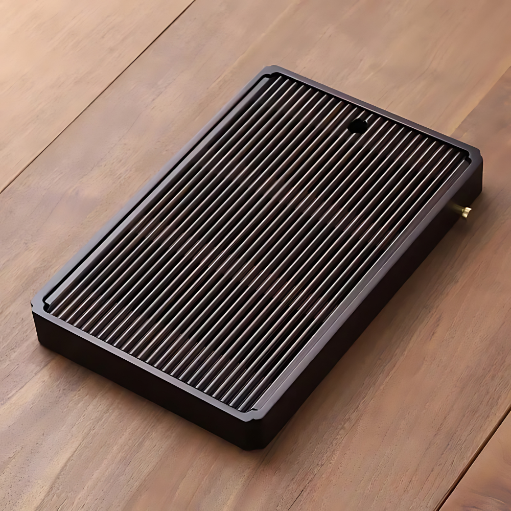 bamboo-tea-tray-with-slatted-top-and-hidden-reservoir Medium (35x23.5x4 cm)