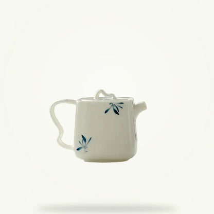 Chinese Ceramic Teapot 140ml - Traditional Clay Teapot for Loose Leaf Tea, product photo on a plain background