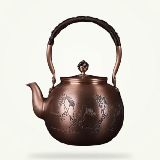 Chinese copper teapot with horse motif, 1.5L capacity, product photo on plain background
