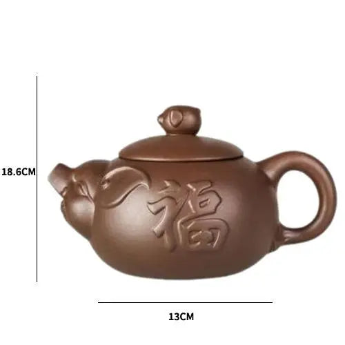 Yixing clay teapot size 650 ml with pig motif
