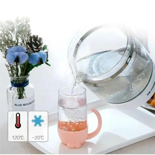 Using dog tea cup with infuser