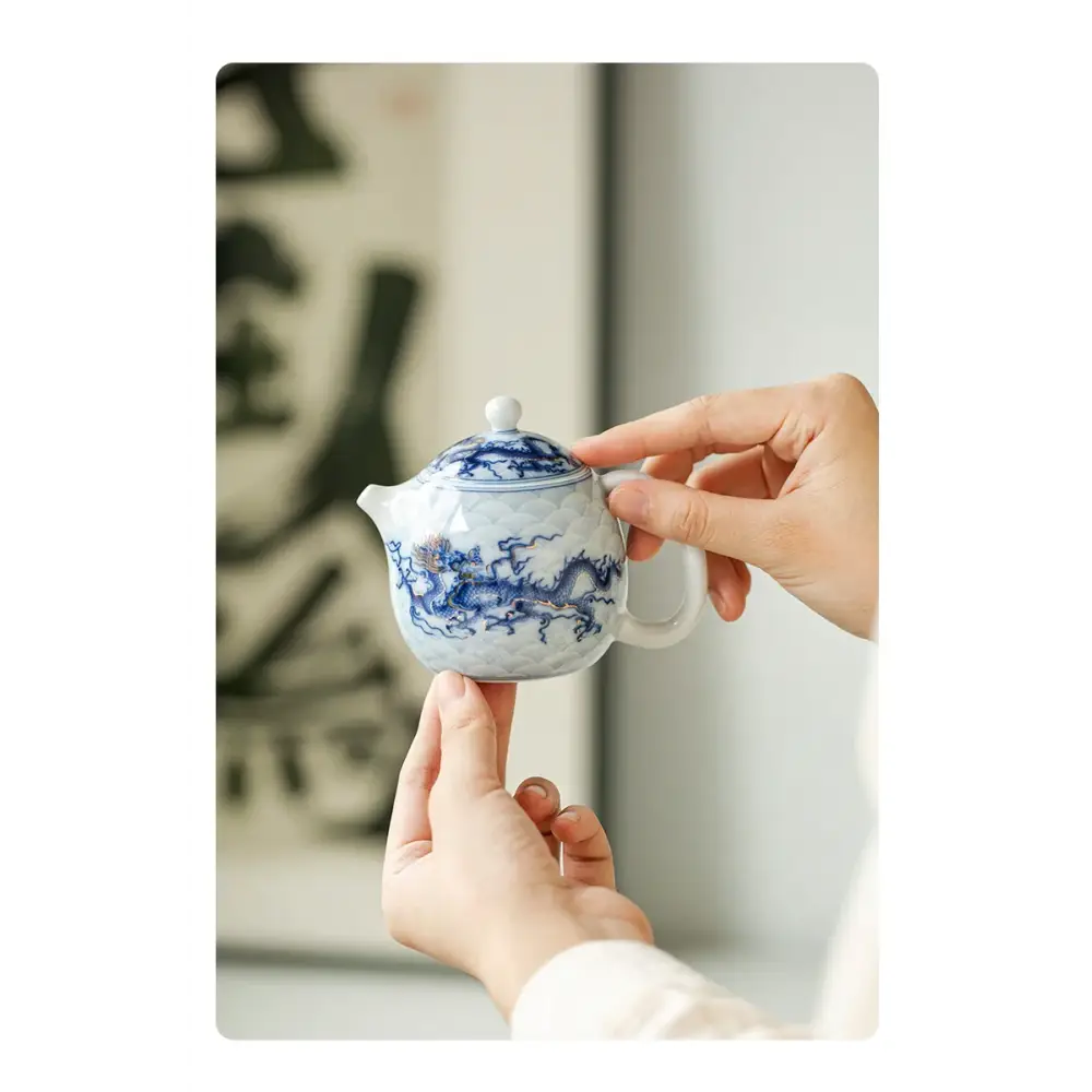 Compact ceramic teapot for solo tea drinkers