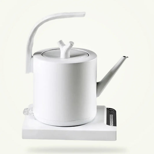 Granny Lulu electric gooseneck teapot with temperature control, packshot on white background