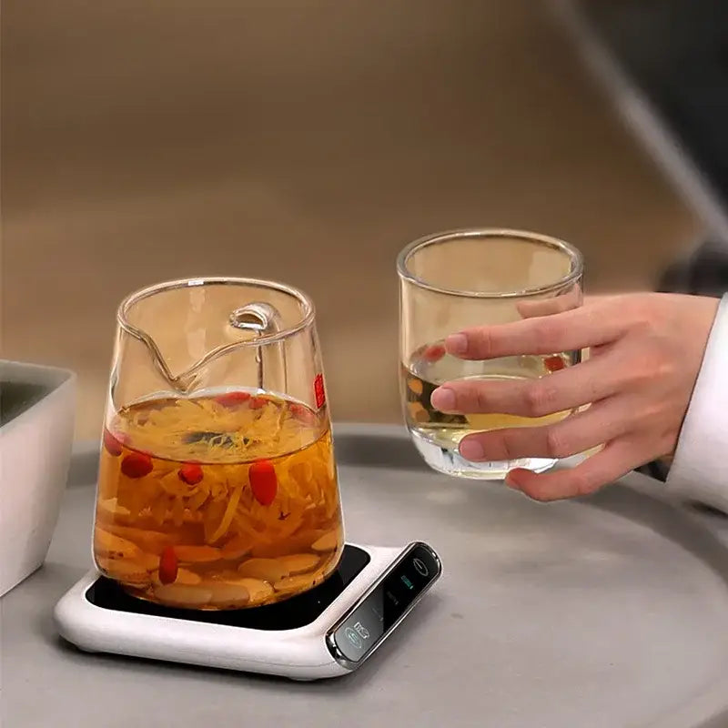 Smart USB mug warmer for coffee and tea with temperature settings