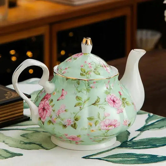 Green English porcelain teapot with elegant look