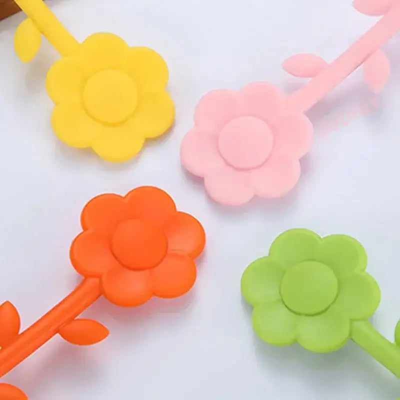 Flower tea infuser with orange and yellow colors