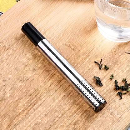 Geek tea infuser with press-open lid open