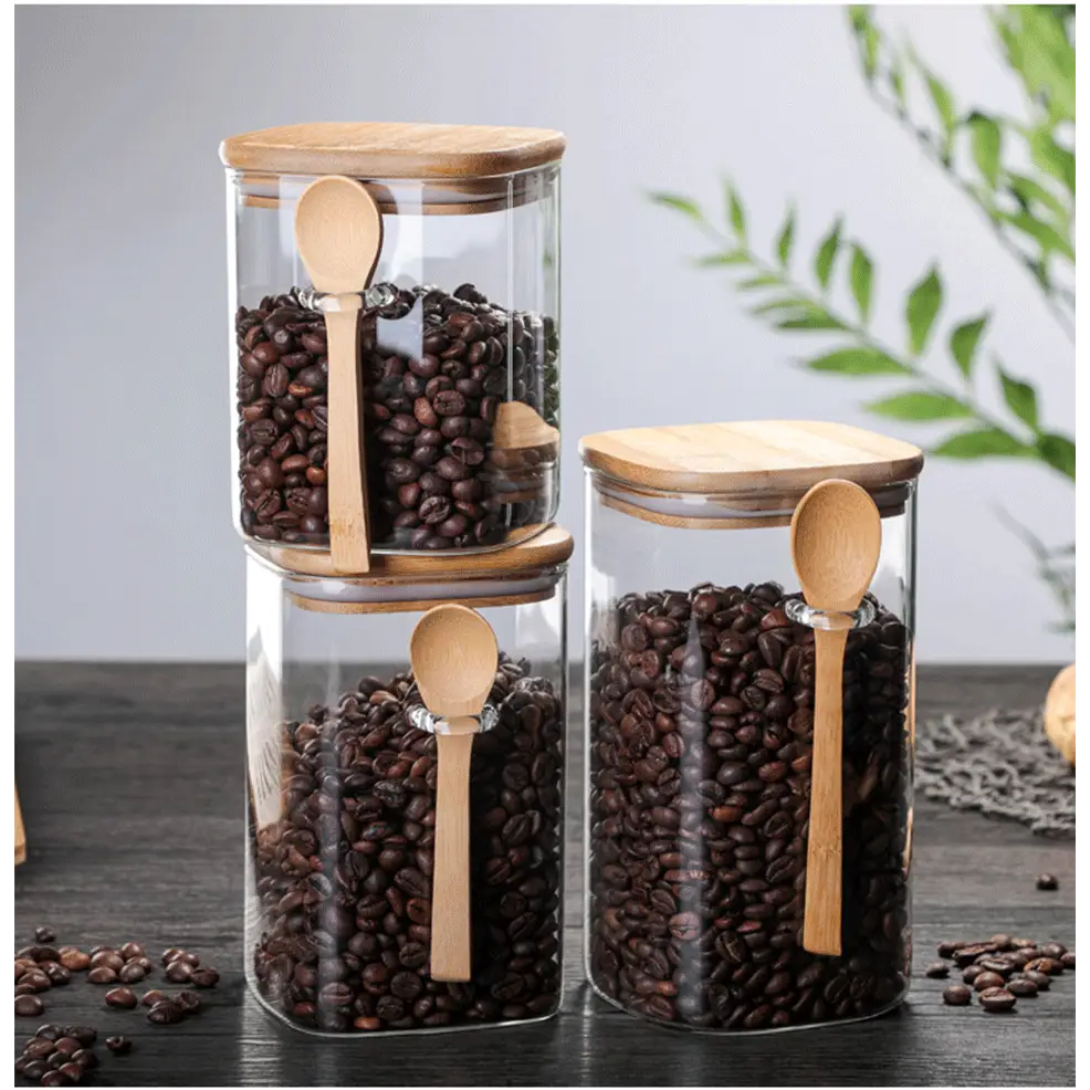 Glass tea jar with silicone seal for freshness