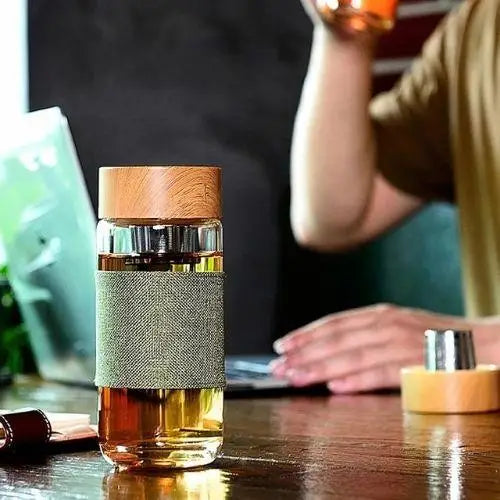 Glass tea thermos bottle for office with infuser