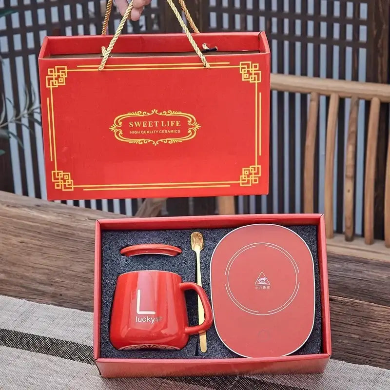 Red ceramic mug warmer set with USB plate