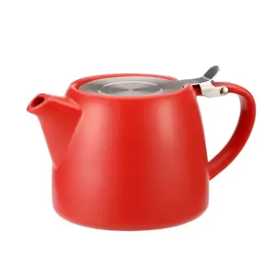 Ceramic teapot on kitchen counter