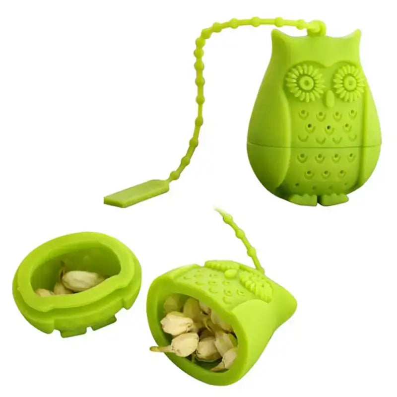 Silicone owl tea infuser in red color