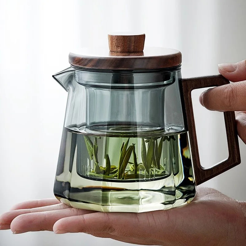 Clear glass teapot minimalist body showing transparent borosilicate walls