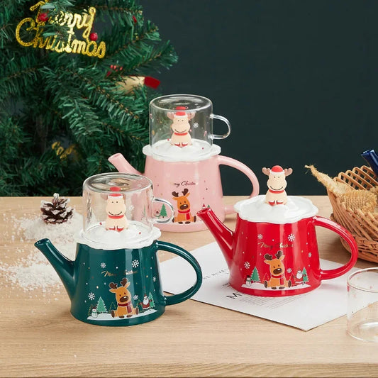 Red Gold Scandinavian porcelain teapot 500ml with decorative gold trim, Granny Lulu Holiday Collection