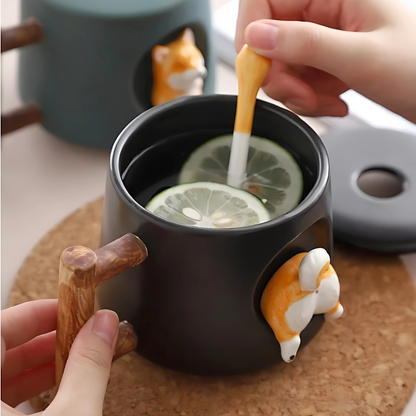 Black Shiba Inu 420ml porcelain cup with wooden handle detail and lid