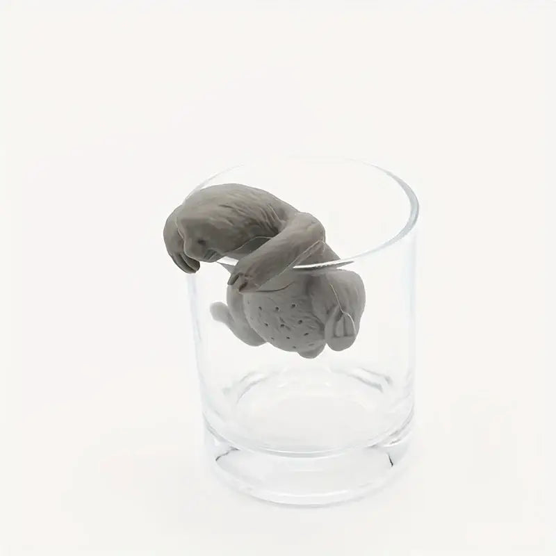 Sloth tea infuser 7x5.5cm size view