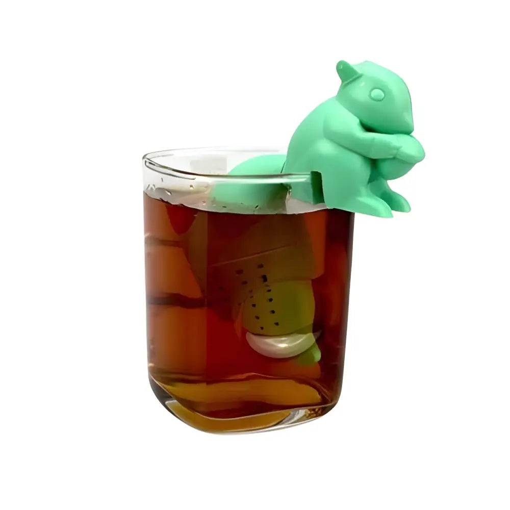 Green squirrel loose leaf tea infuser detail and size view
