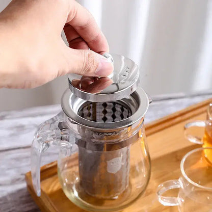 Stainless steel tea infuser with chain and clip