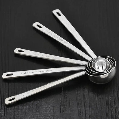 Tea measuring spoon with hole for hanging