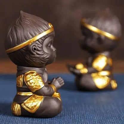Ceramic Sun Wukong spoon rest for tea table