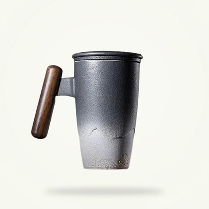 Winter Infuser Teapot Mug with Lid and Wood Handle - 400ml, product photo on a plain background